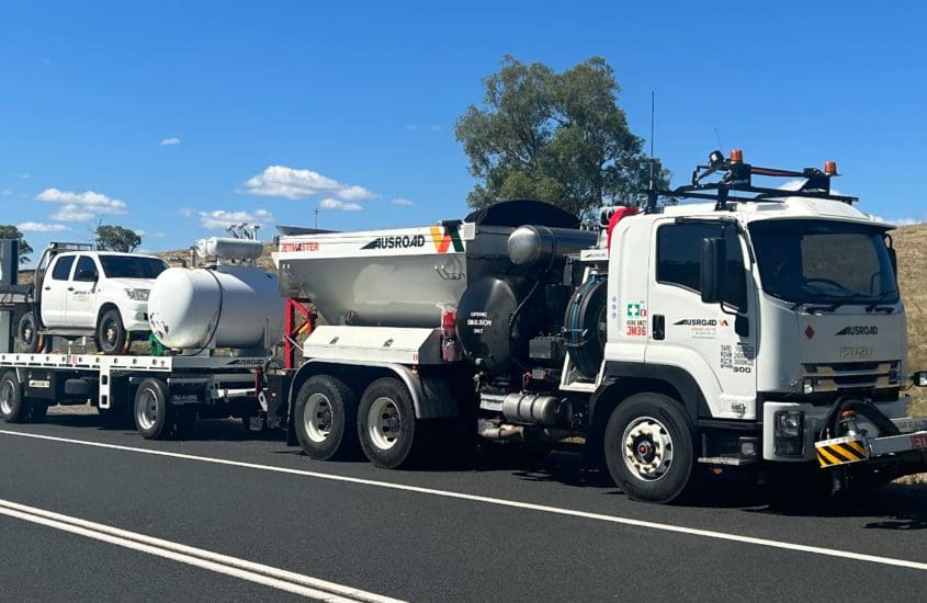 Road maintenance plant